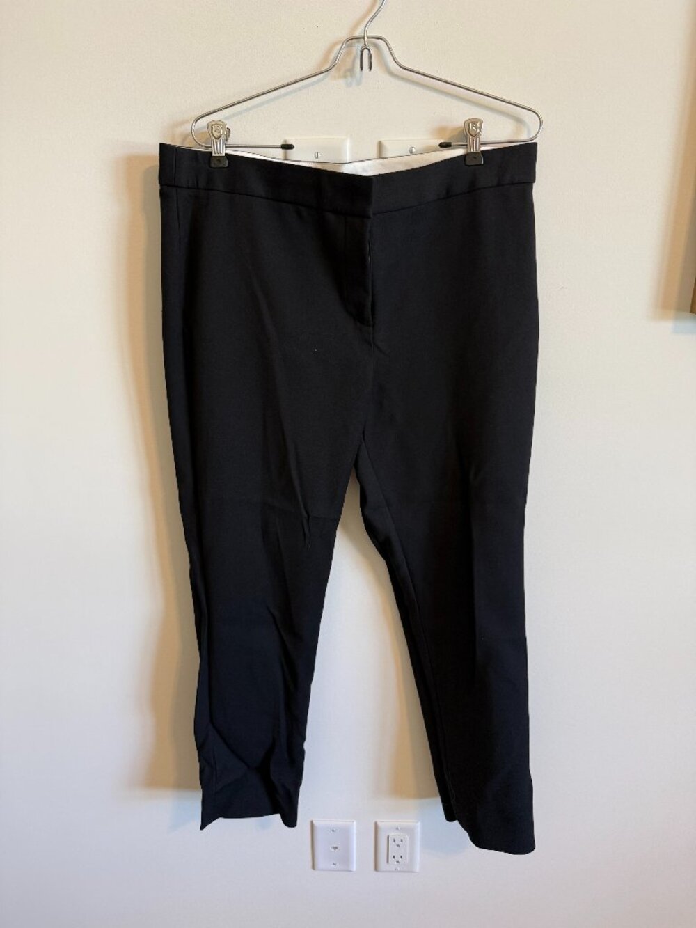 DVF Diane von Furstenberg Jodie Black Slim Ankle Pant Sz 14 NWOT
